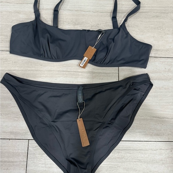 Skims Cheeky Tanga Swim Set  in Gunmetal Grey Size 3X NWT and bra is size 4 - Picture 3 of 11